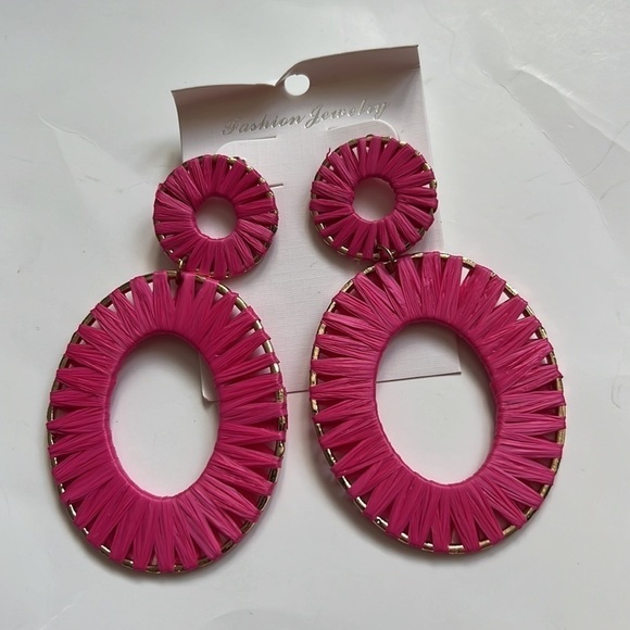 ⭐️RATTAN Hoop Drop Statement Bohemian Earrings⭐️ - Picture 6 of 7